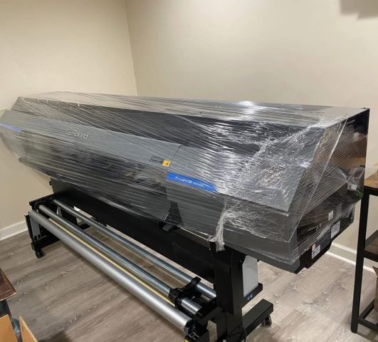 Roland TrueVIS VG3-640 Large-Format Inkjet Printer/Cutter 2