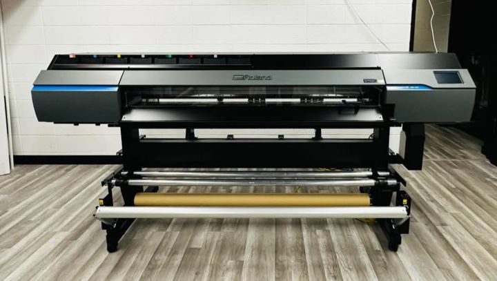 Roland TrueVIS VG3-640 Large-Format Inkjet Printer/Cutter 3